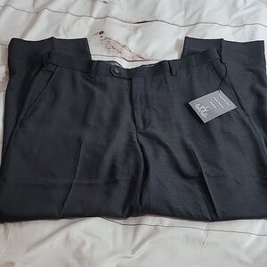 Enro Mens Slacks Chrcole Plaid Design size 38 Wrinkle Resistant Expandable Waist